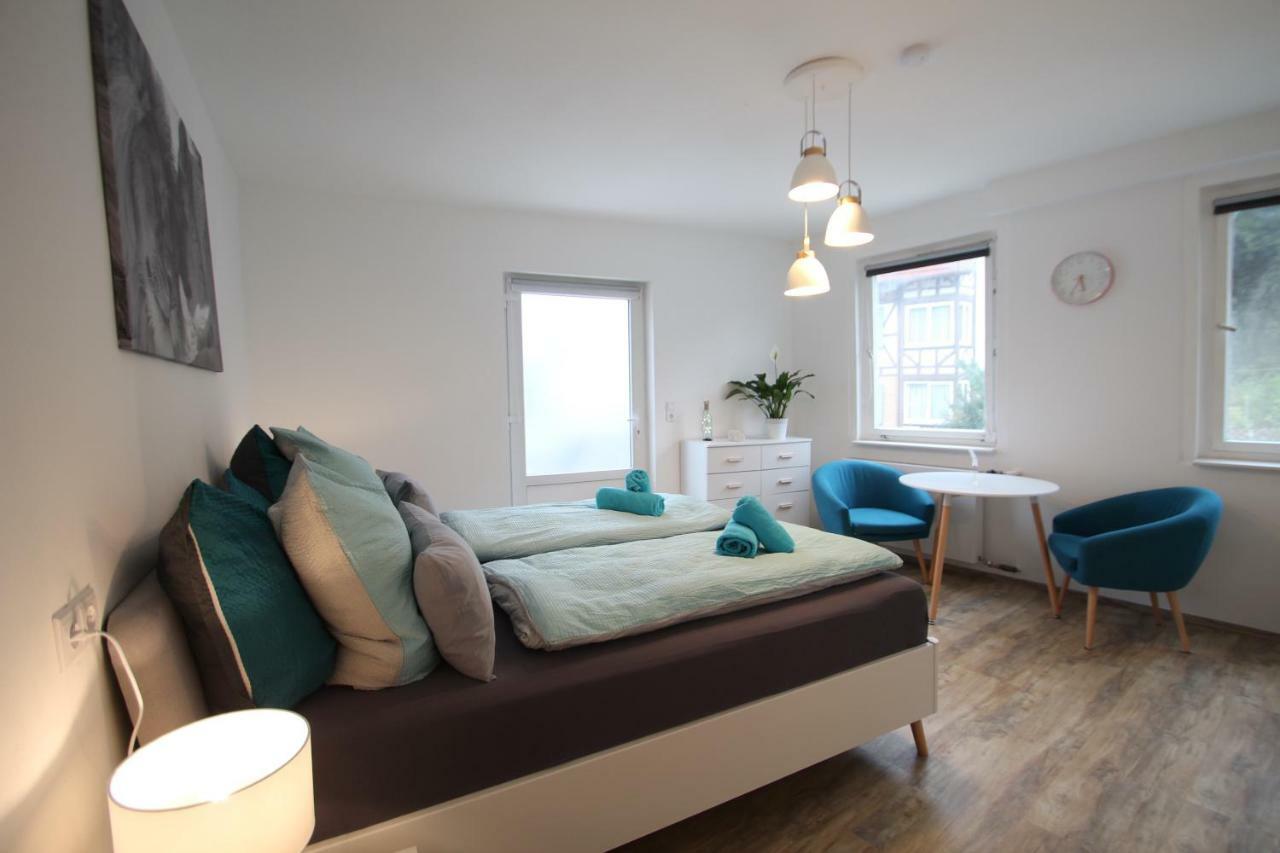 Moderne, Helle 1 Zimmer-Wohnung In Citylage Bad Urach Eksteriør billede